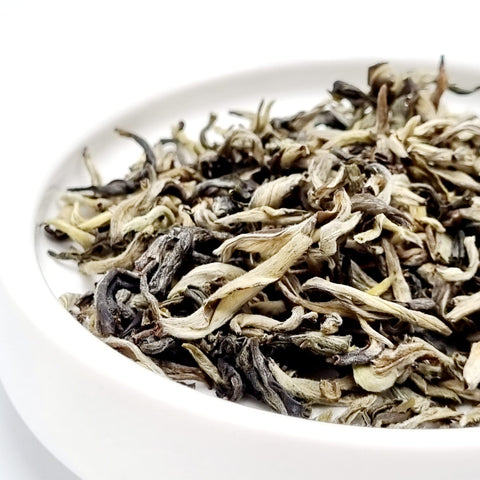 China Jasmin Silver Sickle Weißer Tee und Kräutergalerie