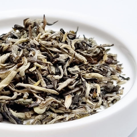 China Jasmin Silver Sickle Weißer Tee und Kräutergalerie
