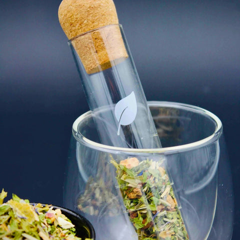 Tea Infuser Premium Teeei im Glas Urban Tea Factory Teesieb Kork Tee und Kräutergalerie