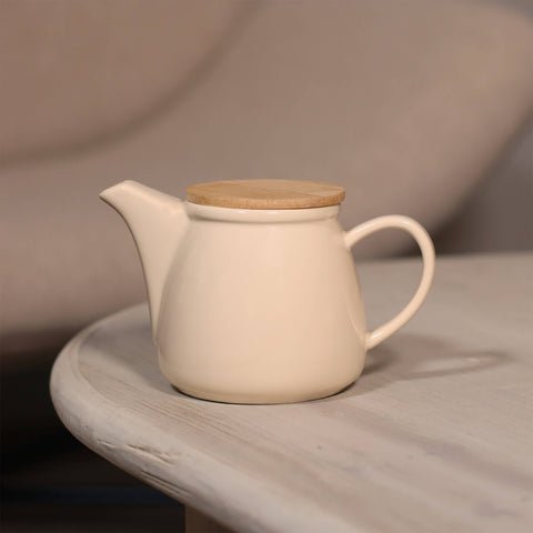 Anna | Teekanne aus Haselnusssteinzeug mit Bambusdeckel | 500 ml-Tee-undKraeutergalerie